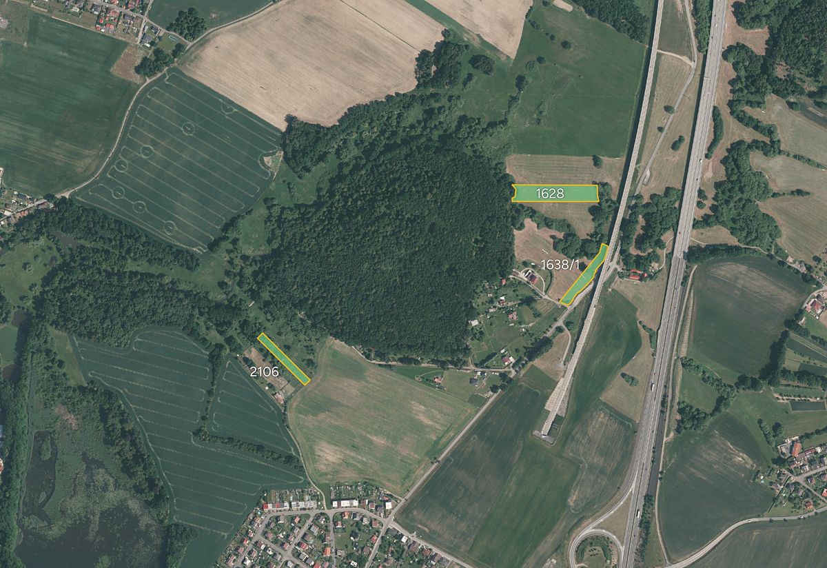 Prodej louky 11696 m², Zvěrotice – fotka 1 z 3