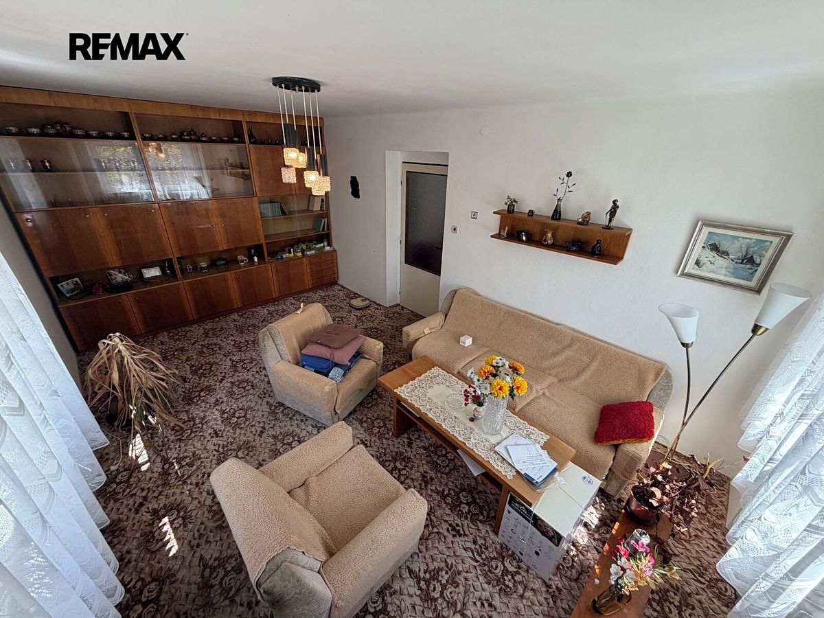 Prodej rodinného domu 151 m², pozemek 856 m² – fotografie 4