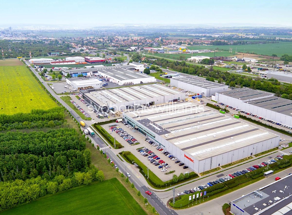 Pronájem skladového prostoru 8000 m², Modřice – fotka 1 z 3