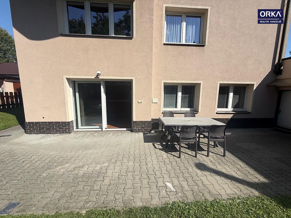 Pronájem bytu 3+kk 84 m²