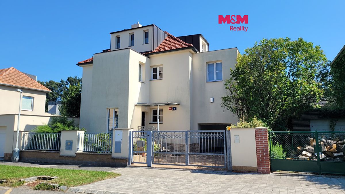 Pronájem garáže 16 m²
