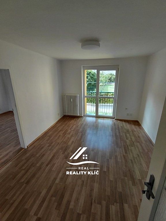 Pronájem bytu 2+1 52 m² – fotografie 2