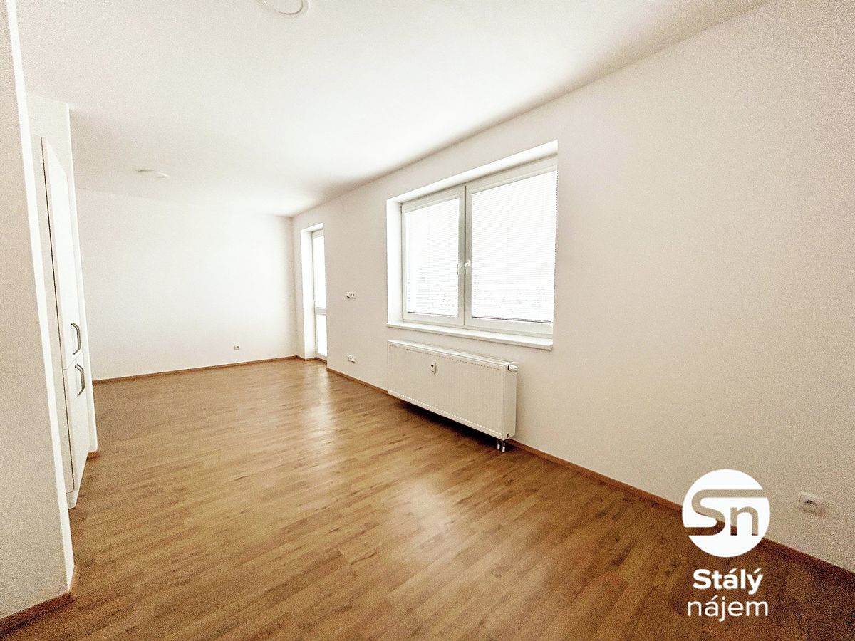Pronájem bytu 2+kk 56 m² – fotografie 2