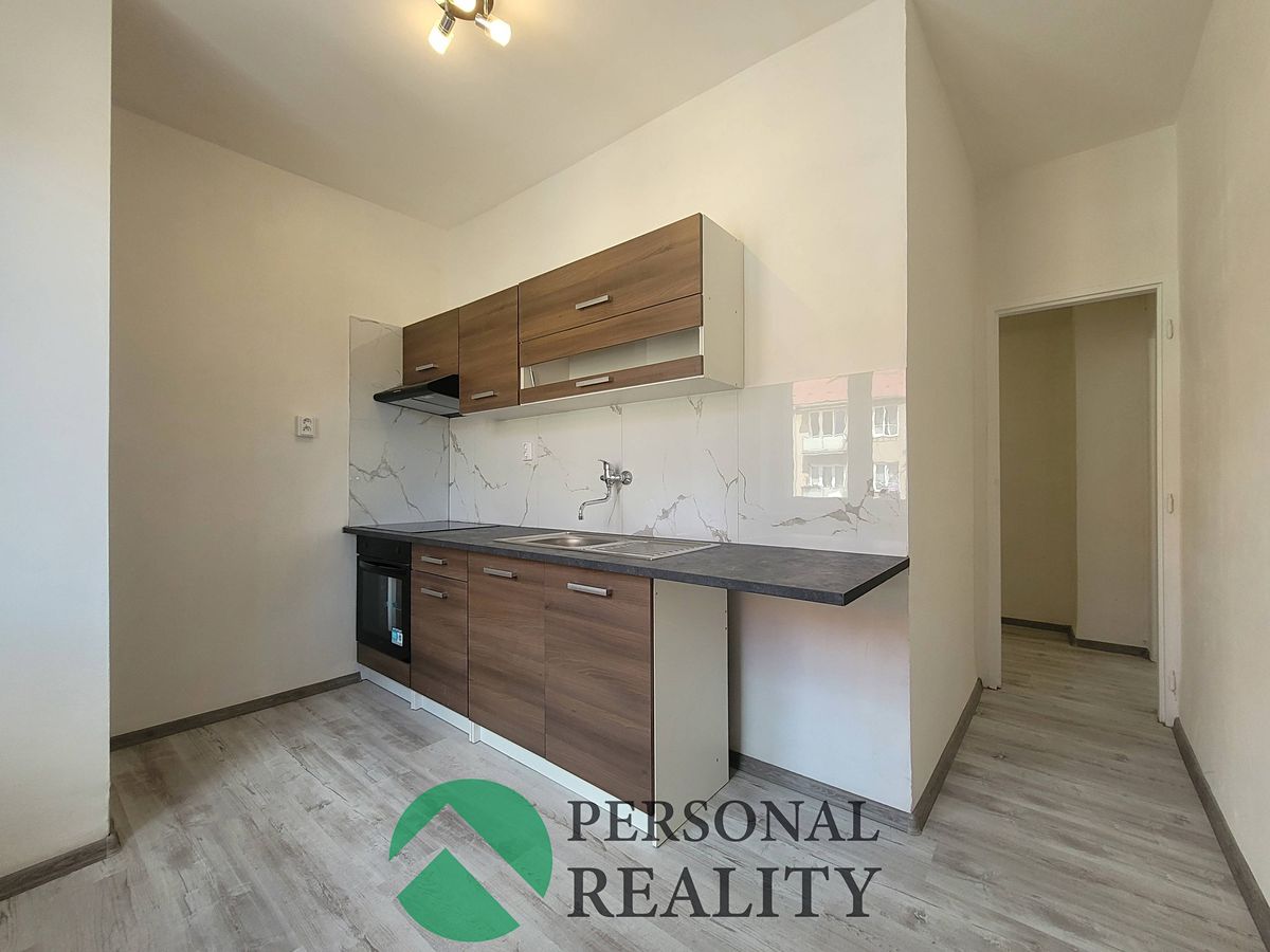 Pronájem bytu 2+1 52 m² – fotografie 2