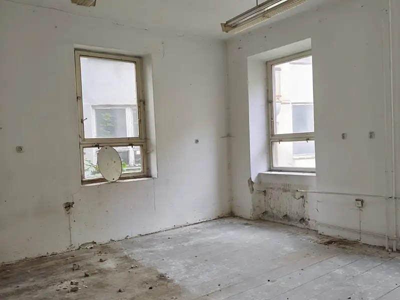 Prodej komerční nemovitosti 340 m², Český Dub – náhled fotky 2