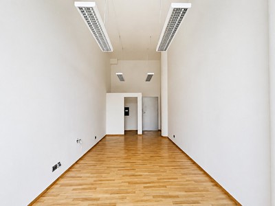 Комерційне приміщення в оренду, 28 м² (2 з 7)