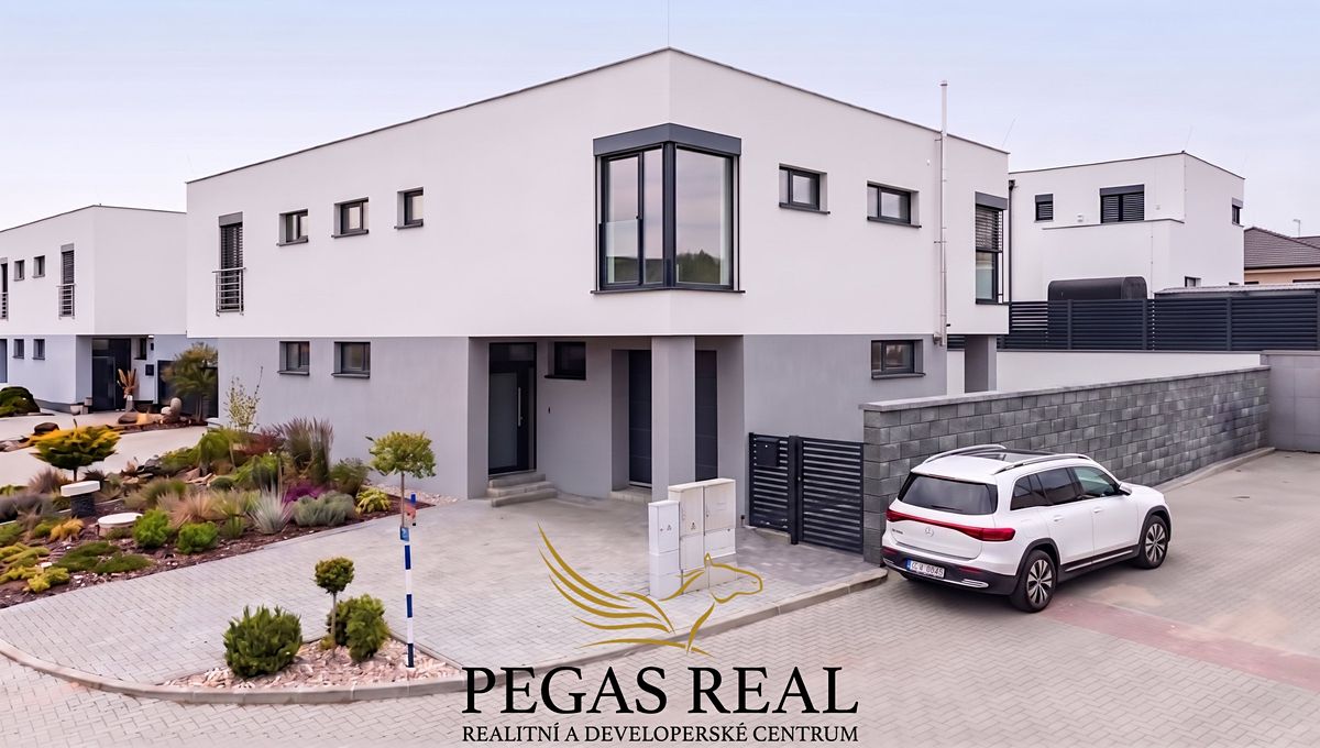 Prodej rodinného domu 167 m², pozemek 336 m² – fotografie 3
