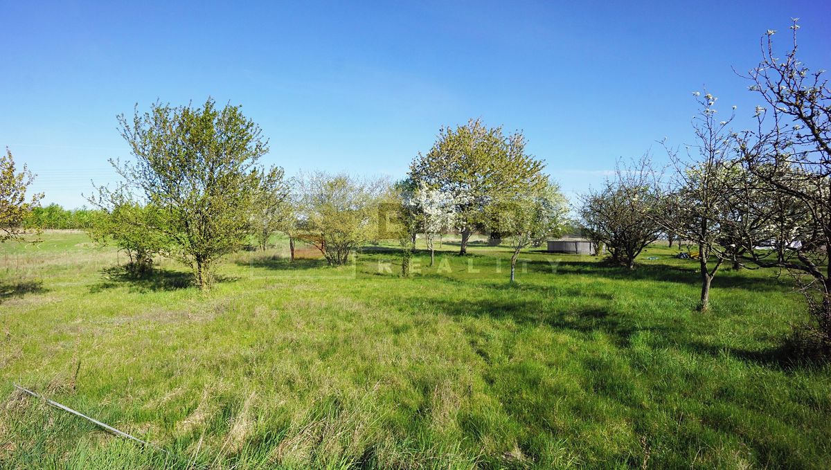 Prodej zahrady 9817 m² – fotografie 2