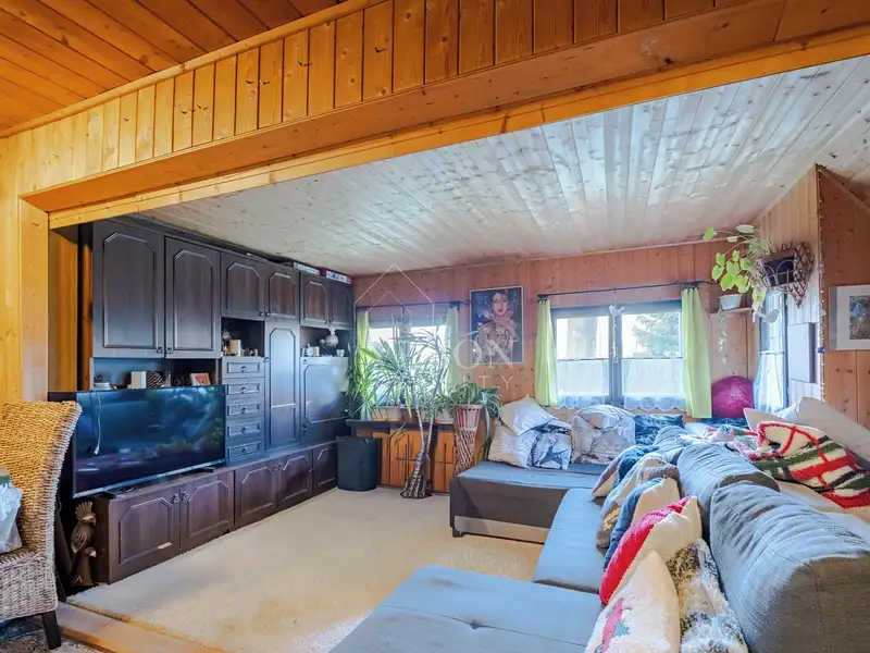 Prodej chaty 36 m², pozemek 415 m², Hluboká nad Vltavou – náhled fotky 2