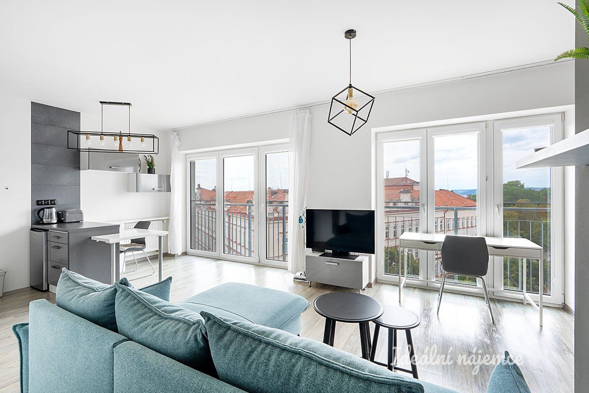 Pronájem bytu 1+kk 40 m²