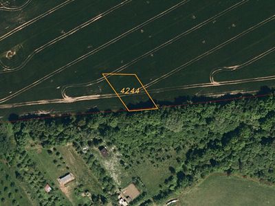 Prodej pole 1036 m²
