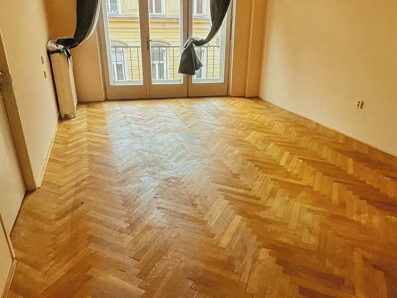Prodej bytu 2+1 84 m², Praha – náhled fotky 3