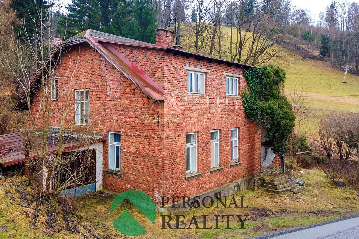Prodej rodinného domu 251 m², pozemek 6051 m² – fotografie 5