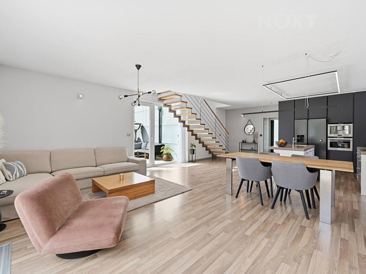 Prodej domu, 180 m² (7 z 30)