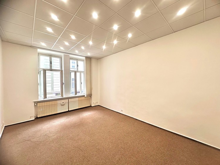Gewerbefläche zur Miete, 112 m² (1 von 21)