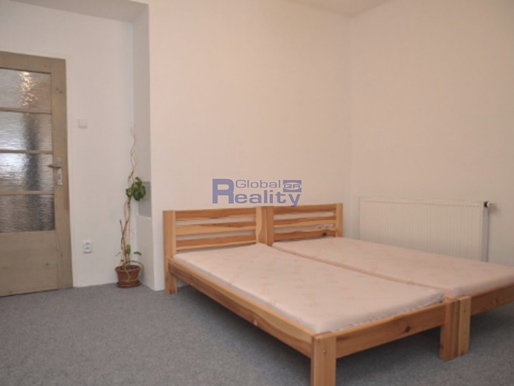 Pronájem bytu 2+1, 55 m² (5 z 7)
