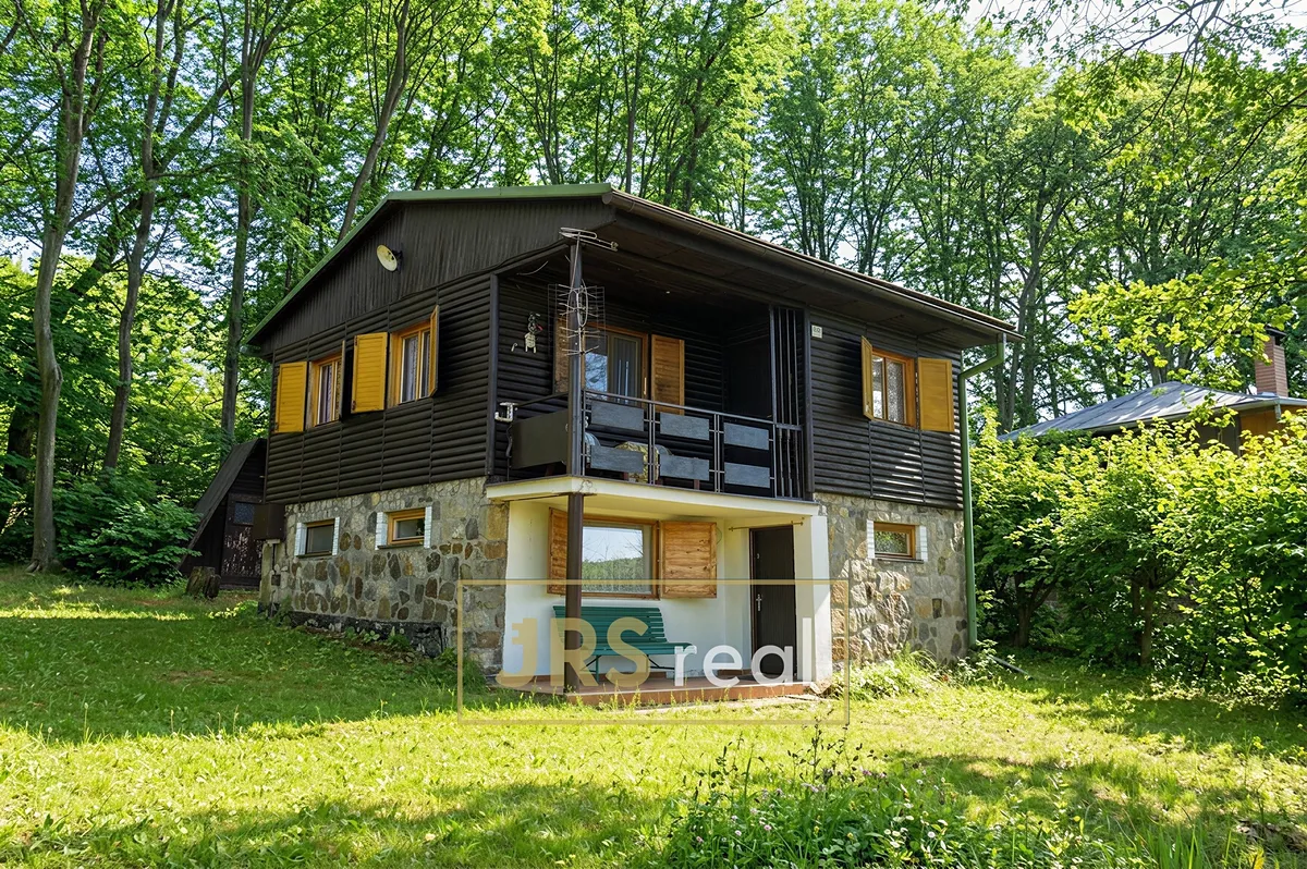 Prodej chaty 80 m², pozemek 400 m²