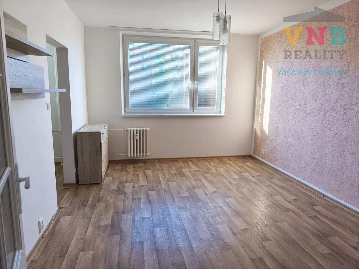 Pronájem bytu 2+1 58 m² – fotografie 4