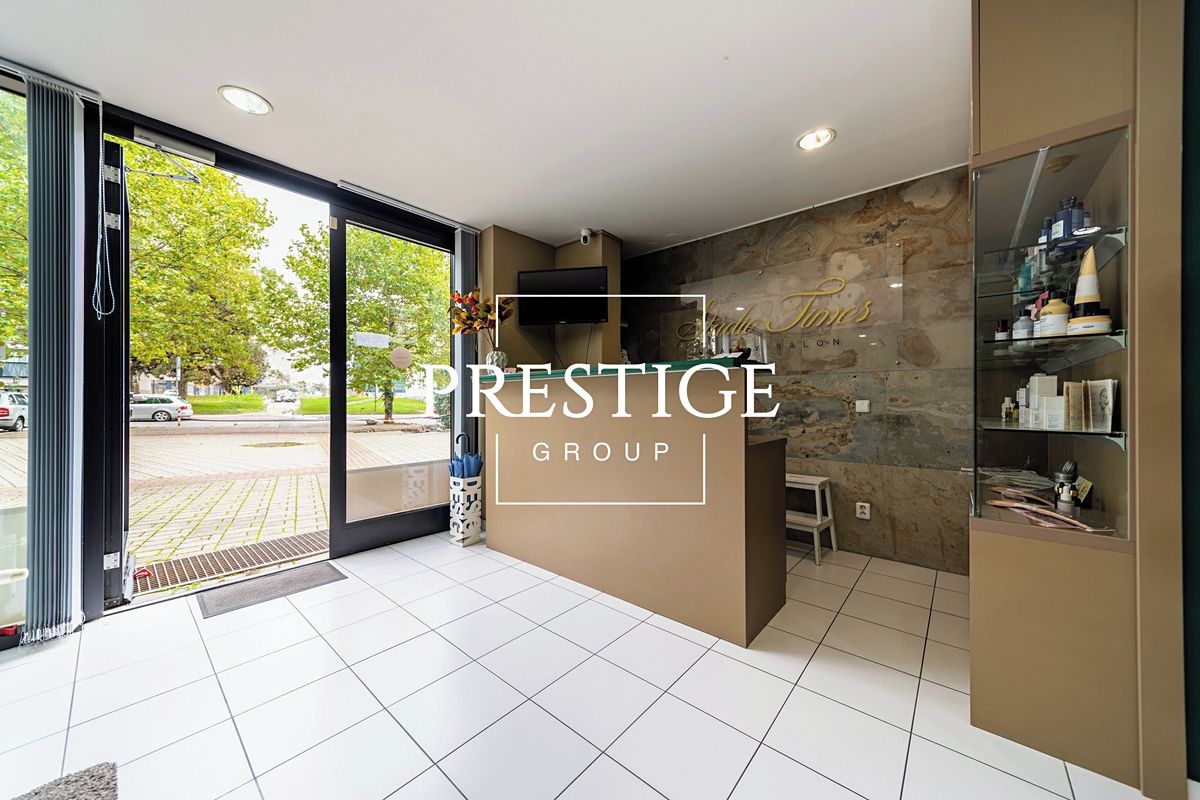 Pronájem obchodního prostoru 83 m² – fotografie 2