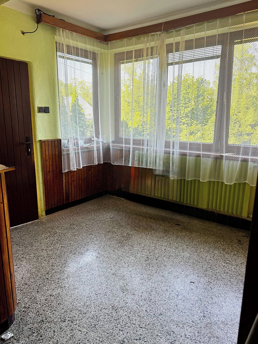 Prodej rodinného domu 180 m², pozemek 1363 m² – fotografie 5