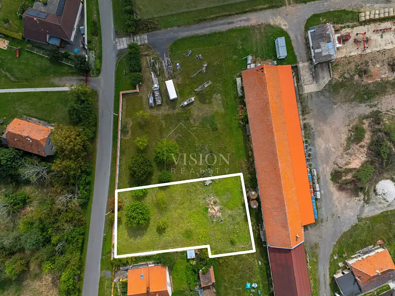 Prodej stavebního pozemku 1026 m², Ouběnice – náhled fotky 2