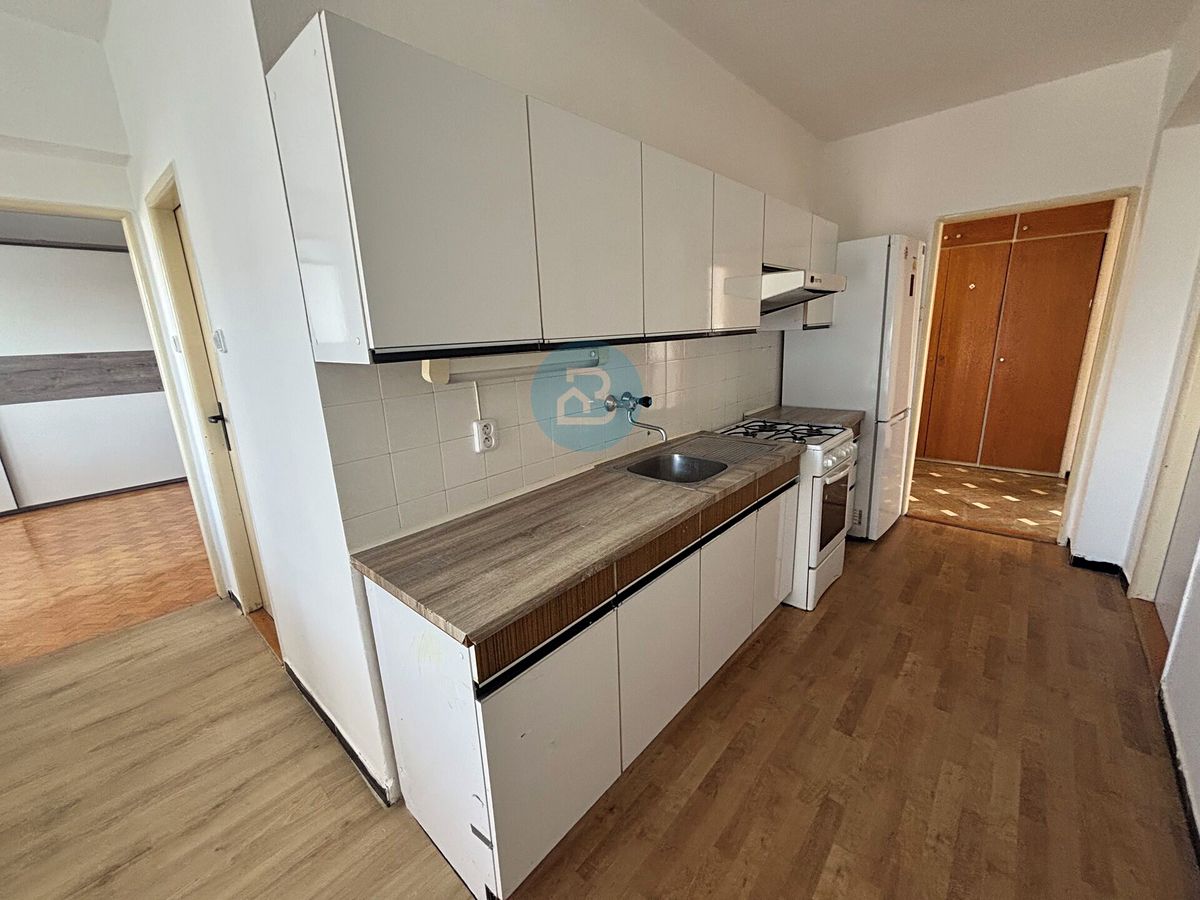Pronájem bytu 4+1 95 m² – fotografie 5