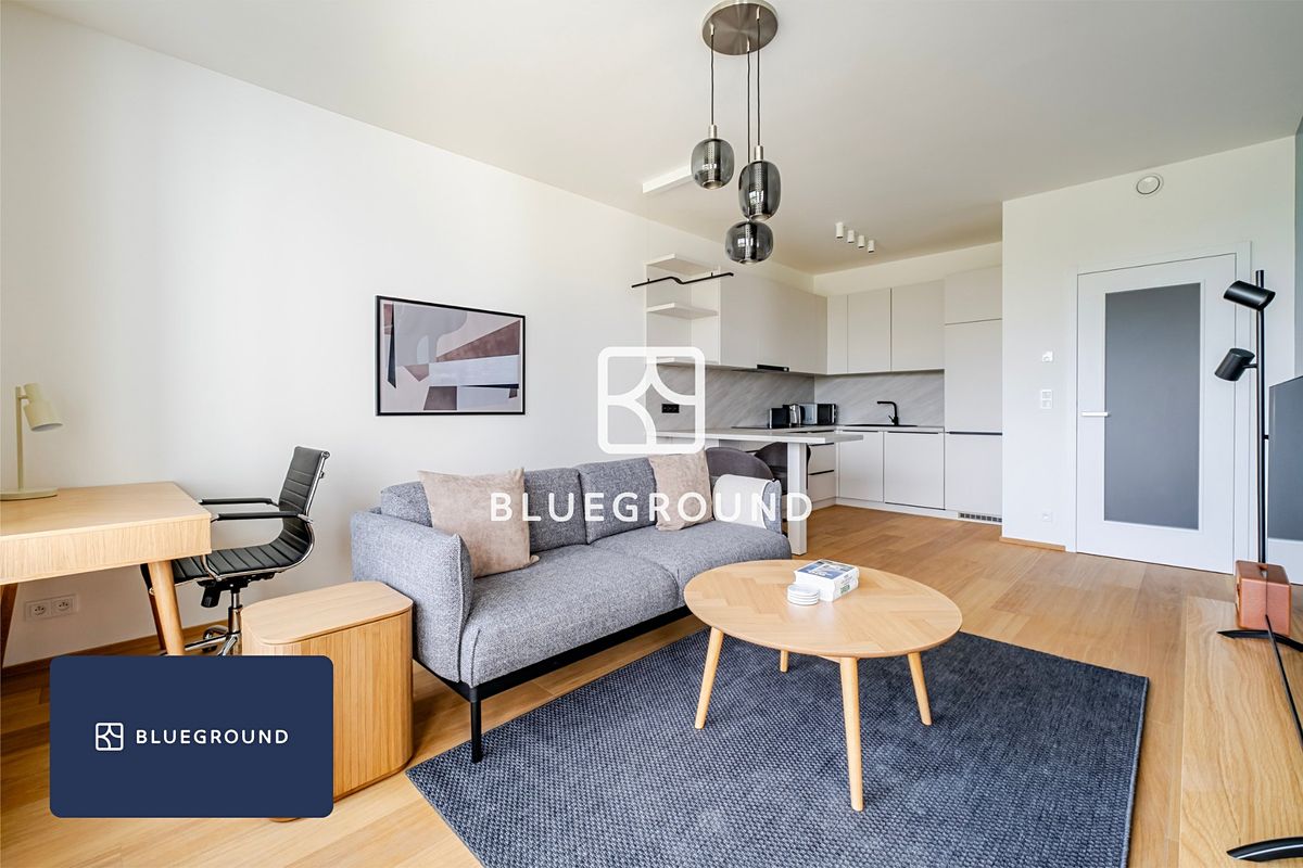 Pronájem bytu 2+kk 55 m² – fotografie 2