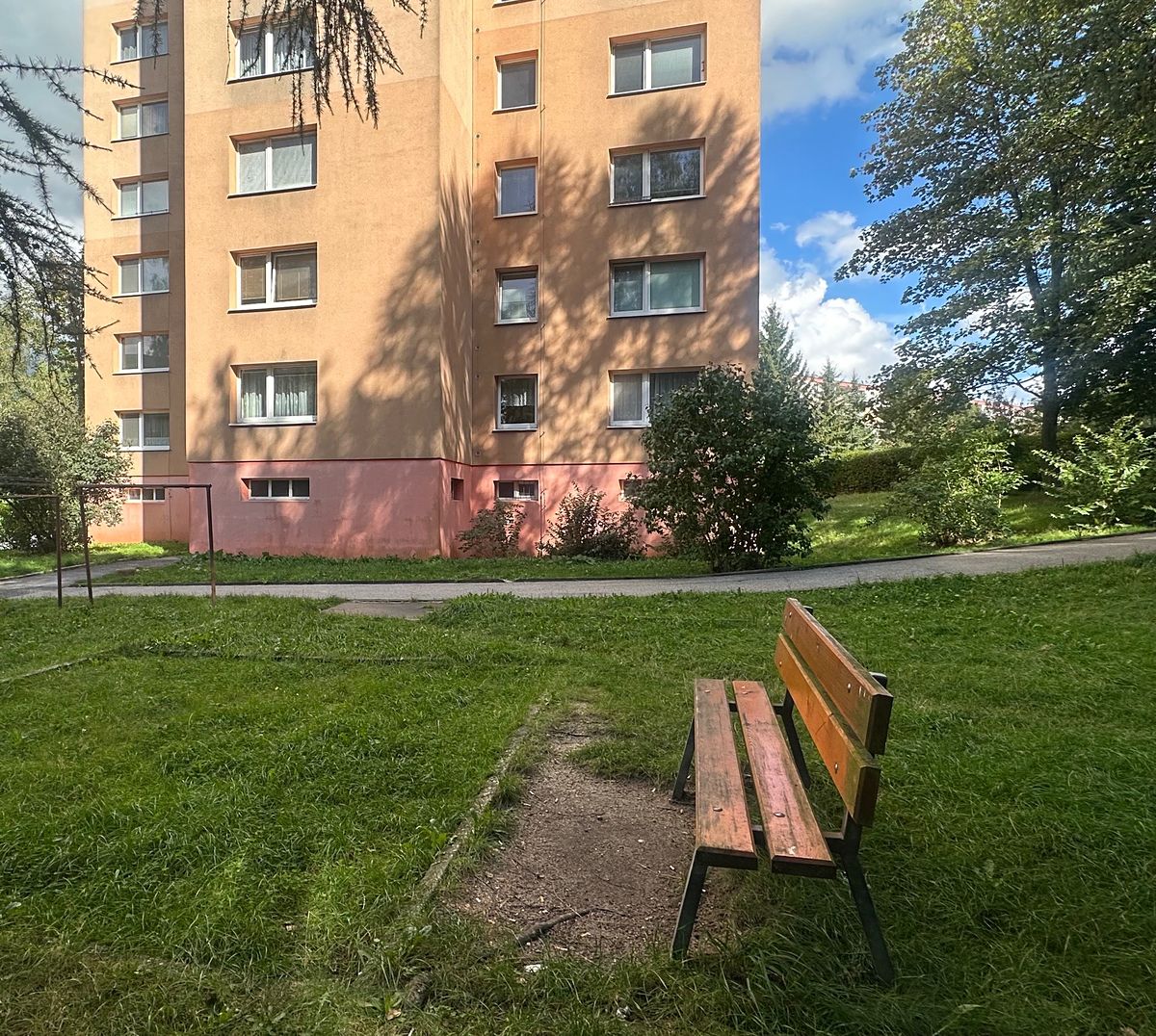 Pronájem bytu 1+kk 27 m² – fotografie 2