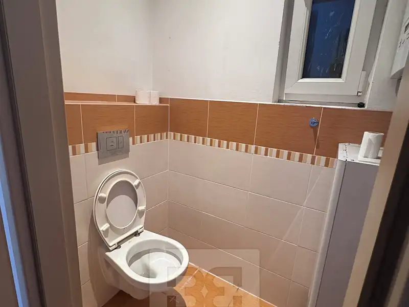 Pronájem bytu 3+1 103 m², Karlovy Vary – náhled fotky 3