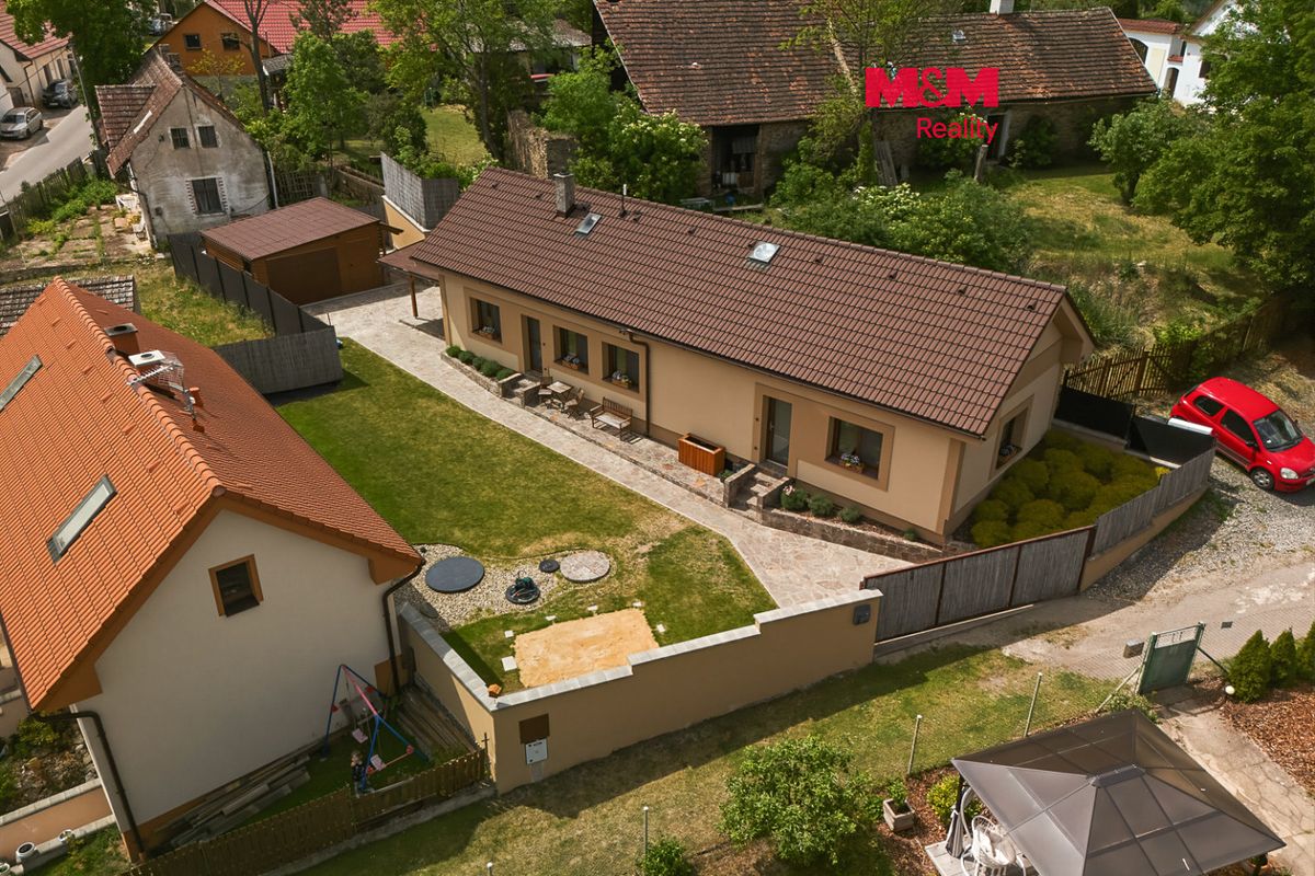Prodej rodinného domu 77 m², pozemek 356 m²