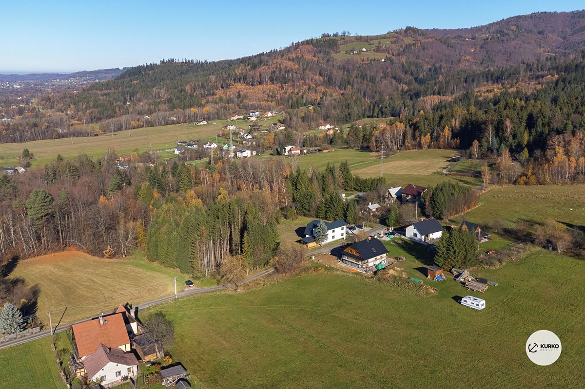 Prodej rodinného domu 200 m², pozemek 5648 m² – fotografie 4
