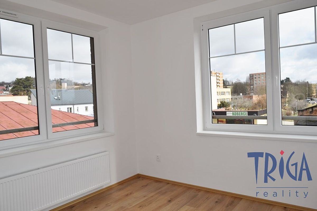 Pronájem bytu 2+kk 58 m² – fotografie 2