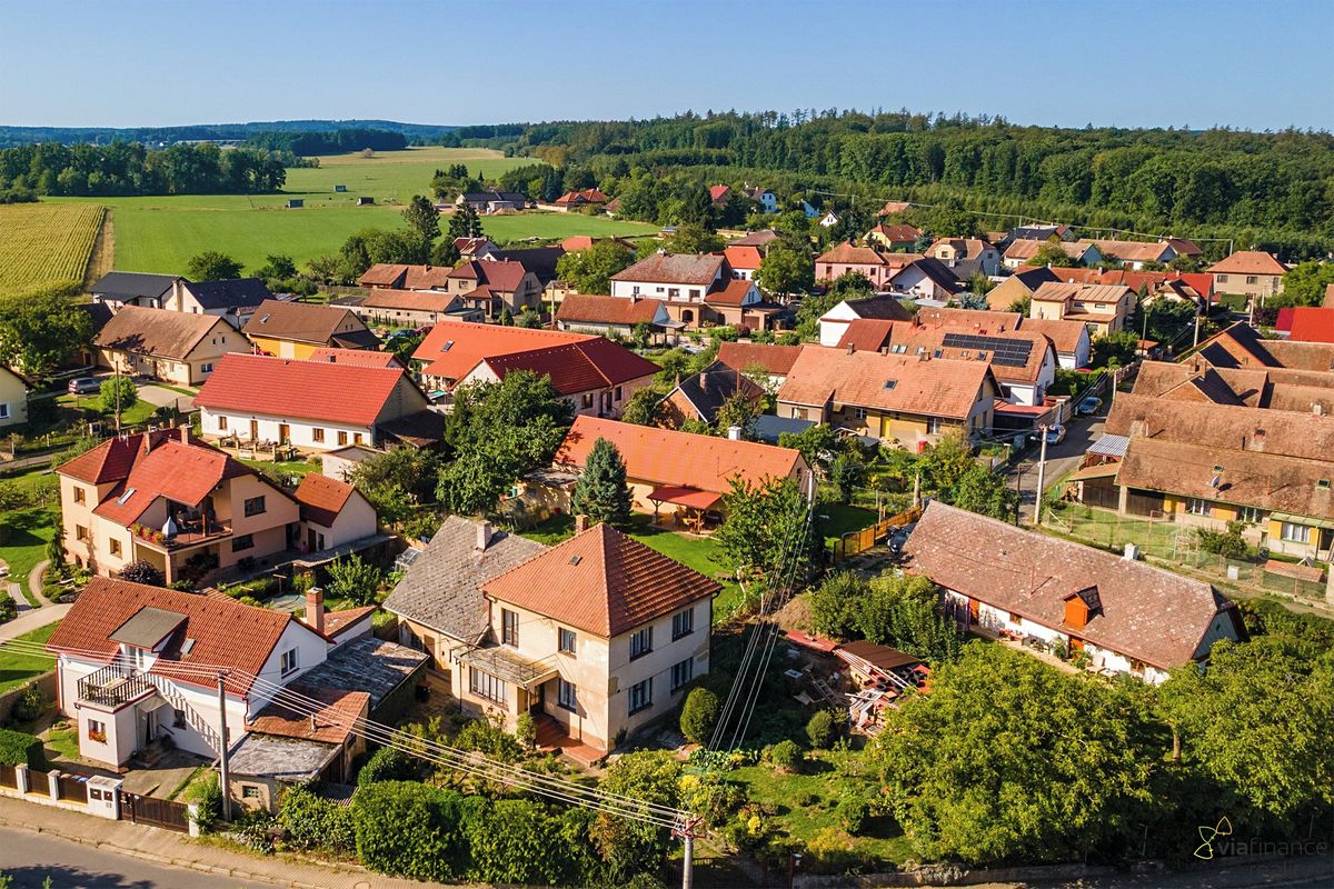 Prodej rodinného domu 175 m², pozemek 637 m² – fotografie 4