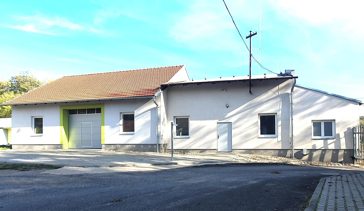 Pronájem výrobní haly, prostoru 249 m²