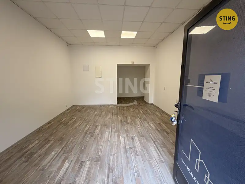 Pronájem obchodního prostoru 26 m², Třinec – náhled fotky 3
