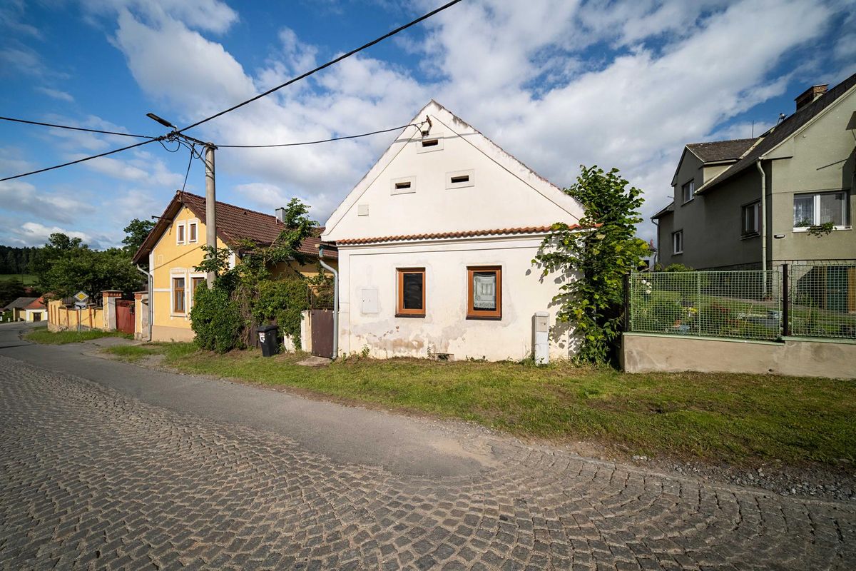 Prodej chalupy 68 m², pozemek 294 m² – fotografie 2
