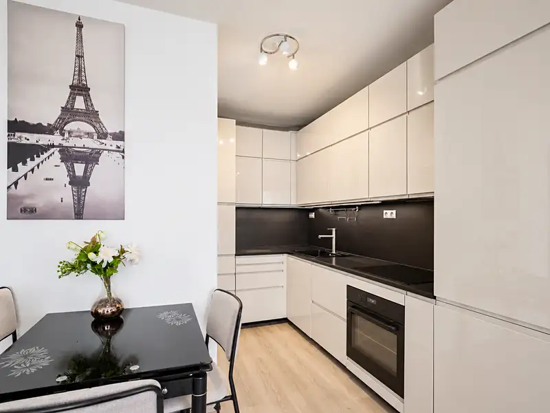 Prodej bytu 2+kk 51 m², Praha – náhled fotky 2