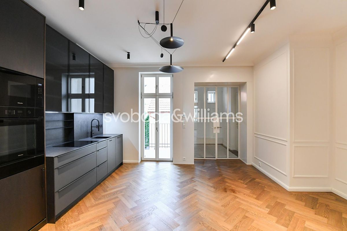 Pronájem bytu 2+kk 50 m² – fotografie 3