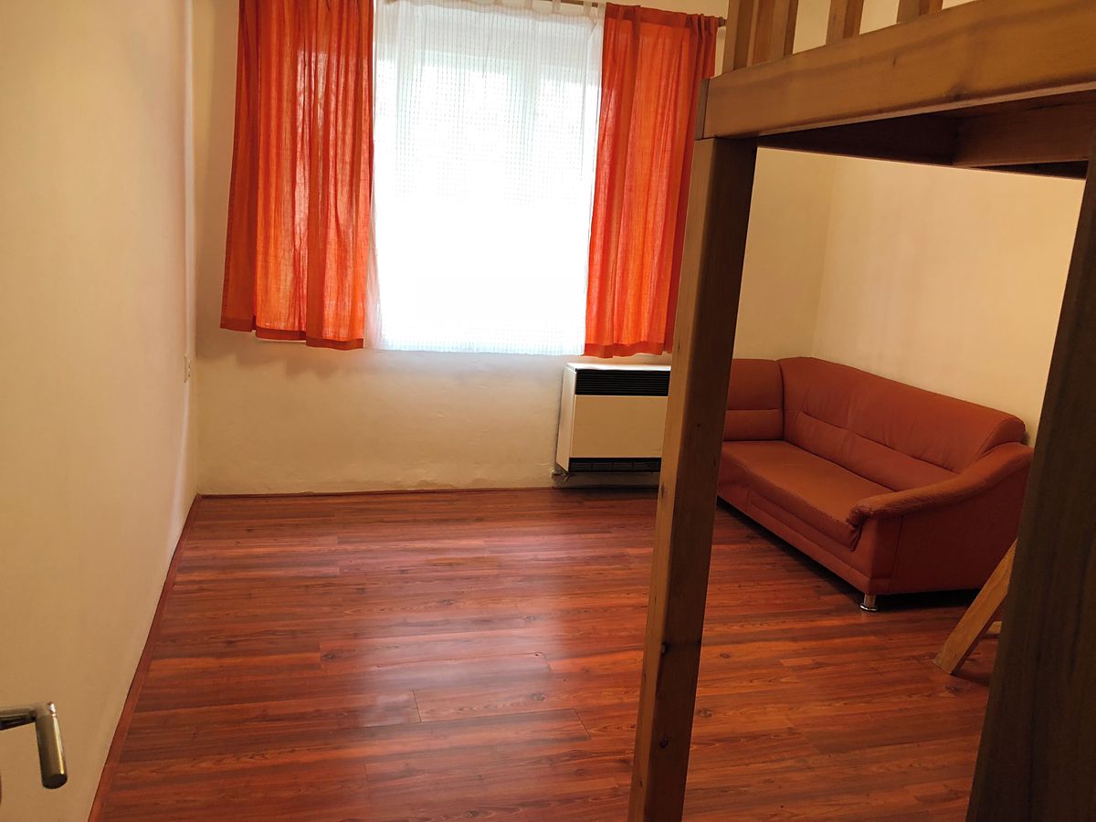 Prodej bytu 1+kk 27 m² – fotografie 2
