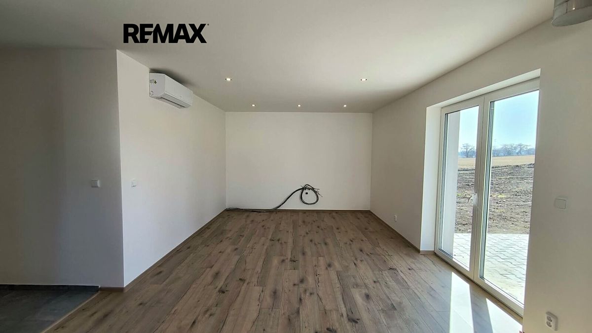 Prodej rodinného domu 98 m², pozemek 581 m² – fotografie 4