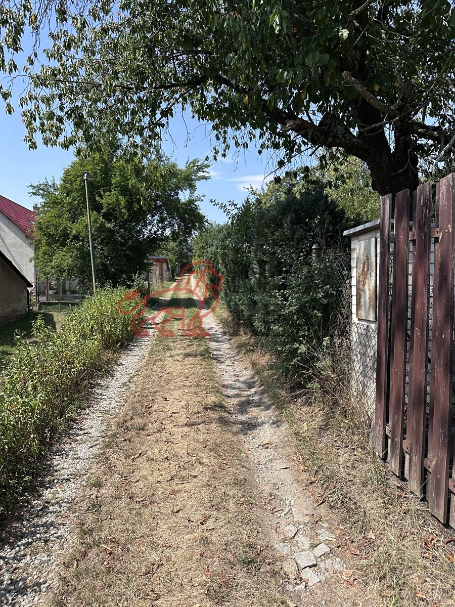 Prodej chaty 30 m², pozemek 390 m² – fotografie 2