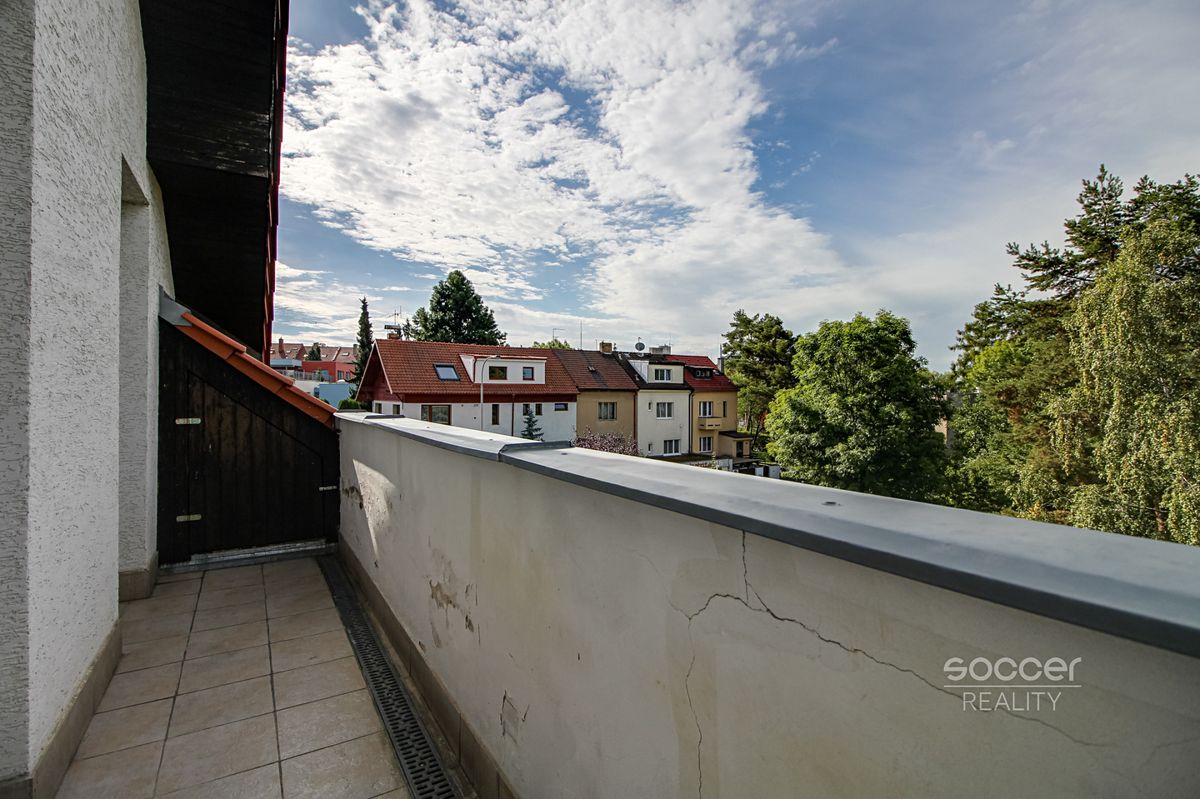 Pronájem bytu 2+1 63 m² – fotografie 2