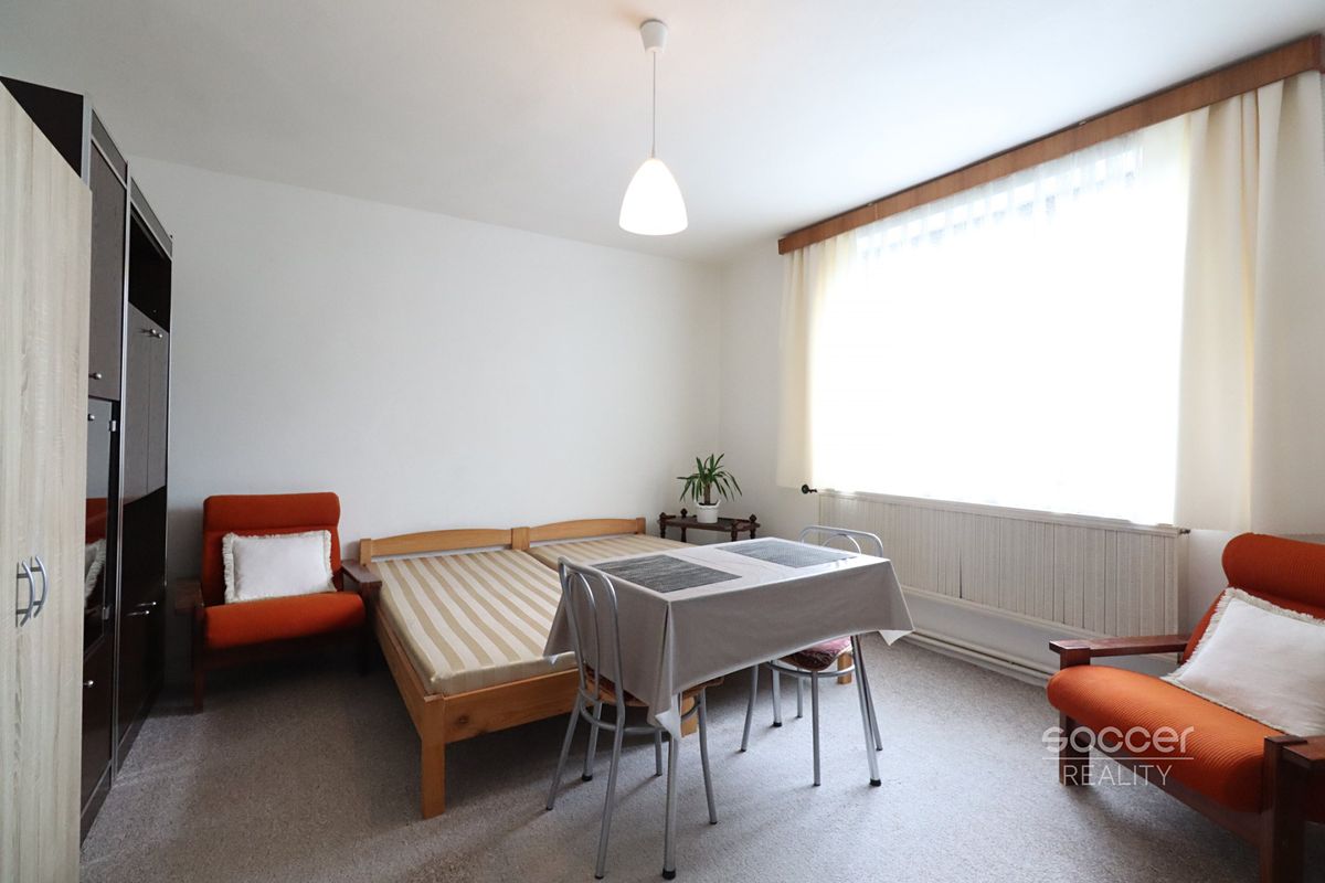 Pronájem bytu pokoje 20 m²