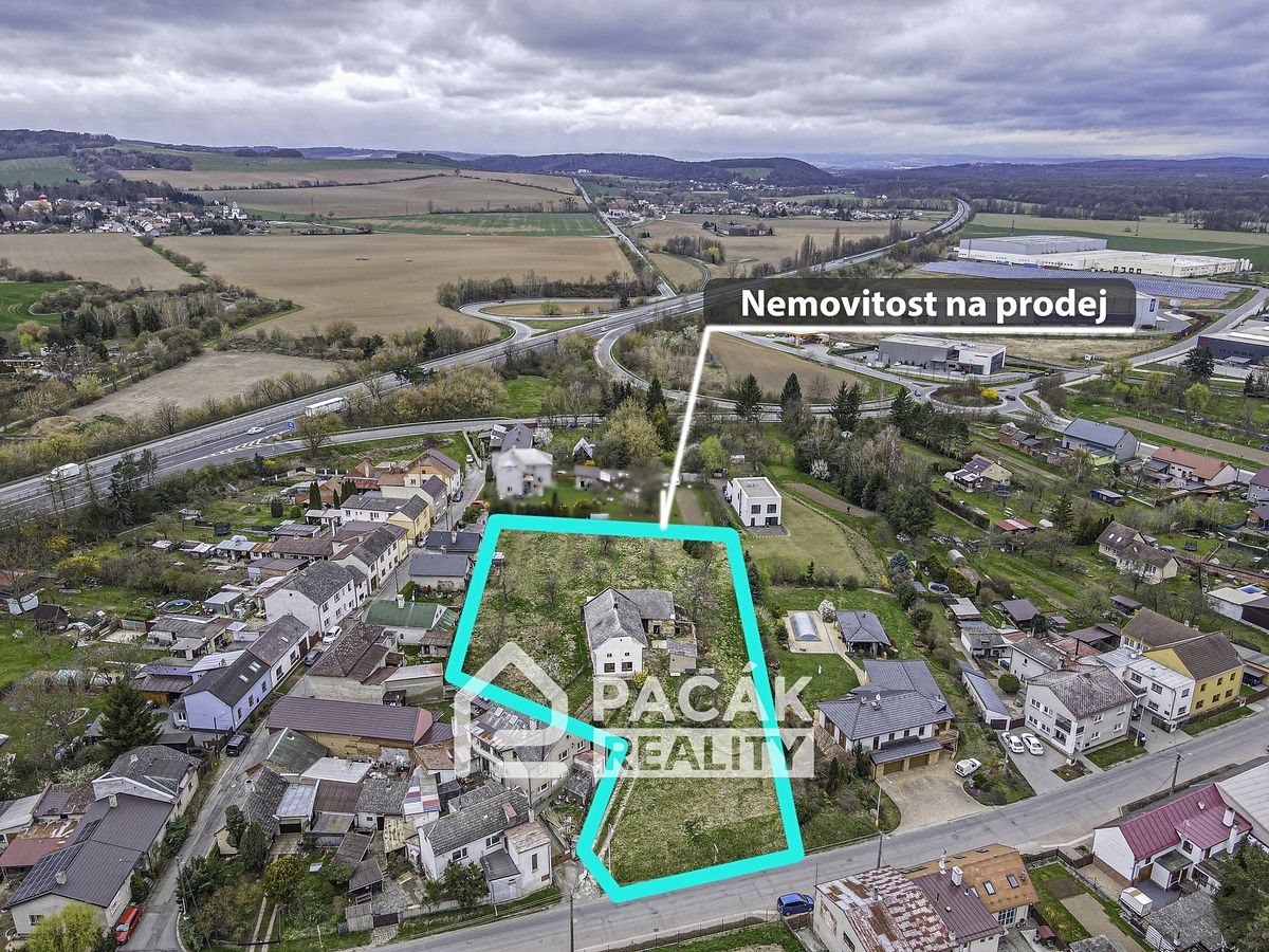 Prodej rodinného domu 200 m², pozemek 4293 m² – fotografie 2