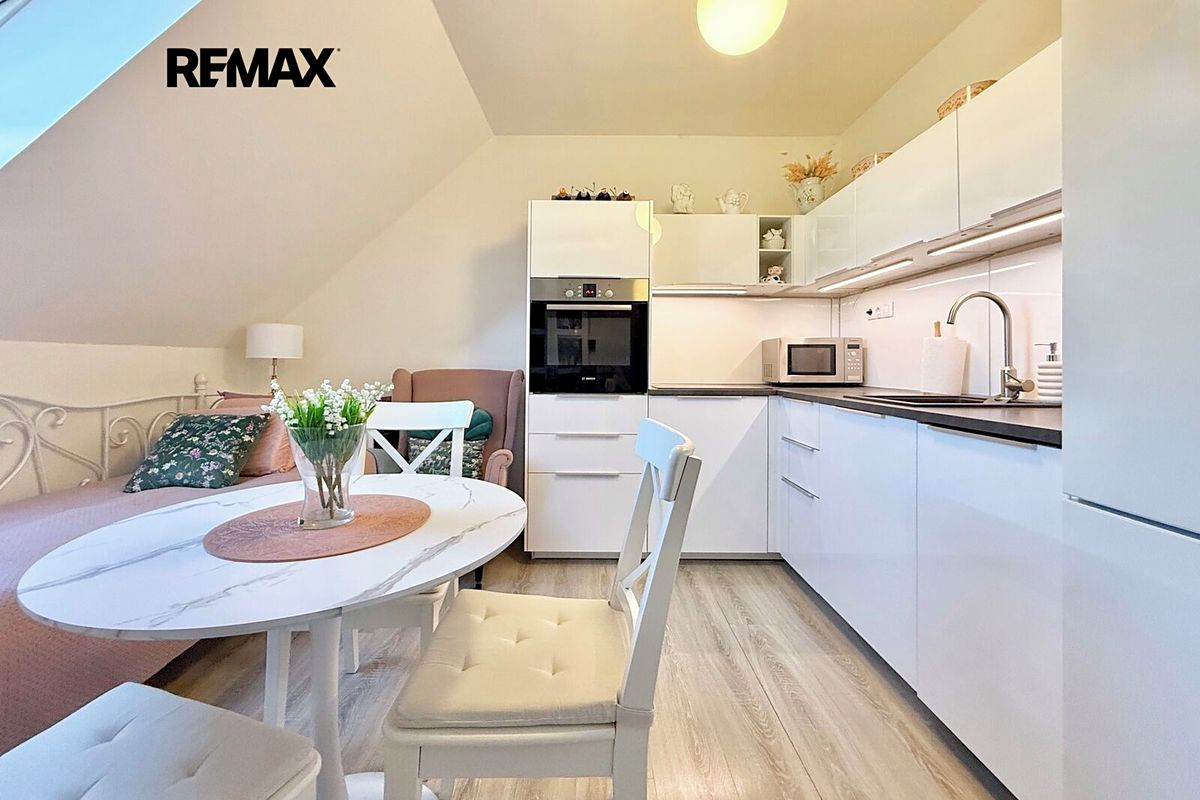 Prodej bytu 1+1 53 m²