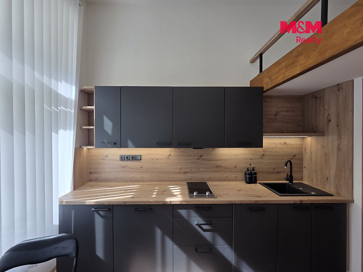 Prodej bytu 1+kk 18 m² – fotografie 4