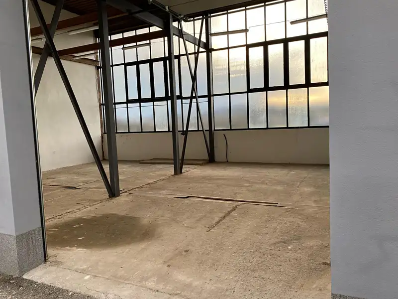 Pronájem skladového prostoru 107 m², Příbram – náhled fotky 3
