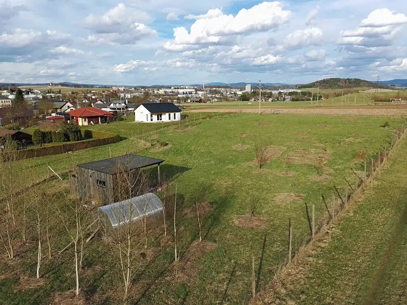 Prodej stavebního pozemku 3224 m², Dlouhoňovice – náhled fotky 1