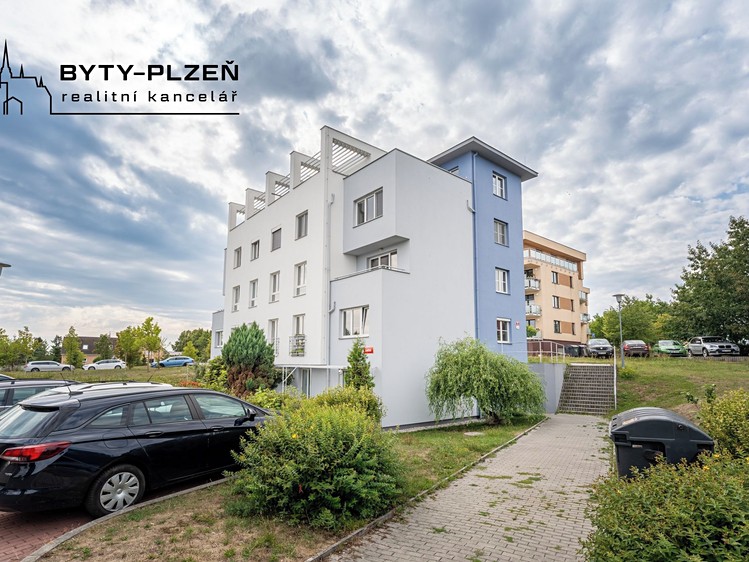 Wohnung 3+1 zum Kauf, 85 m² (1 von 16)