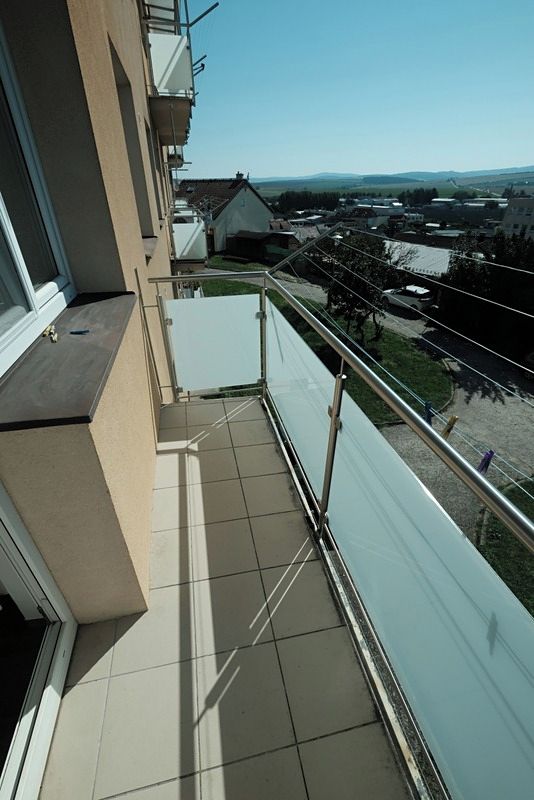 Pronájem bytu 1+kk 32 m² – fotografie 4